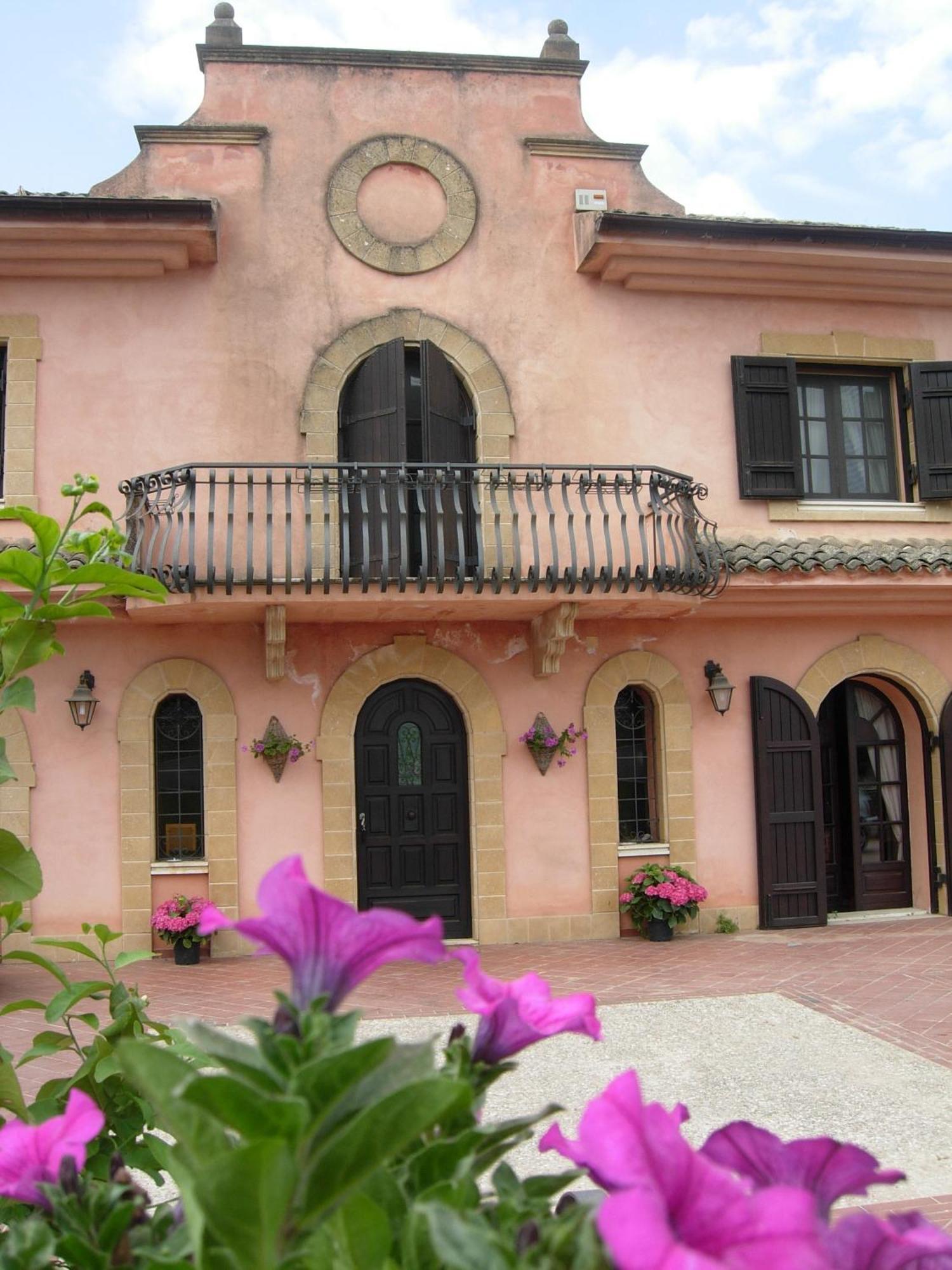 بياتْسا أرمارِنا Villa Clementine المظهر الخارجي الصورة